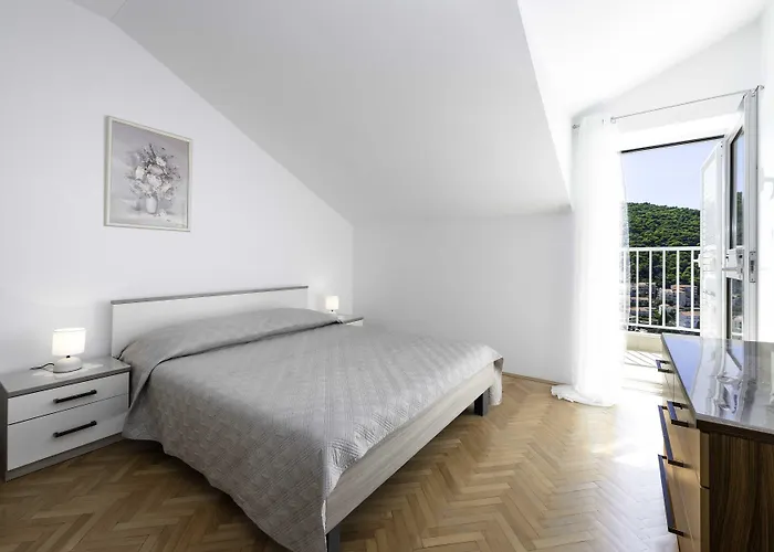 Hills * 두브로브니크